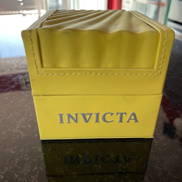 Invicta Watch Model 4891 - Picture 4 of 6